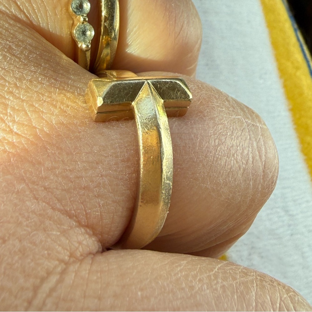 Tiffany & Co. Gold Women's T1 Ring VINTAGE HEAVY